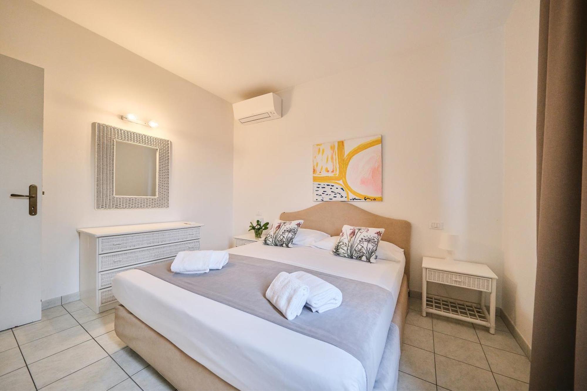 Front Lake Apartment Bardolino Exterior photo